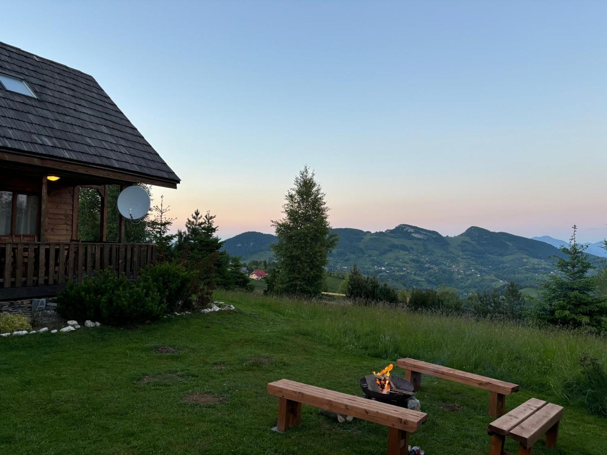 Chalet Ro Peştera Exteriér fotografie
